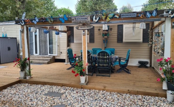 Rood 97 www.lepapillon-bleu.nl  Luxe mobile home 300 meter van de Middellandse Zee