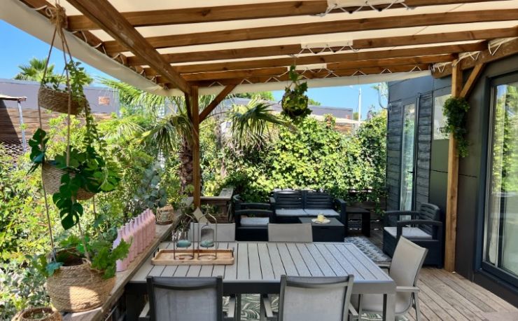 Ruim chalet in groene oase 